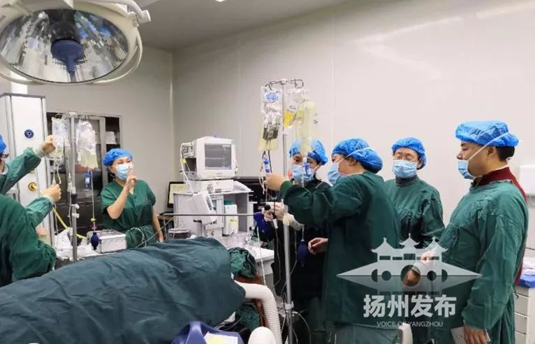 【扬州一医护人员核检现场被感染，扬州疫情的医护人员】