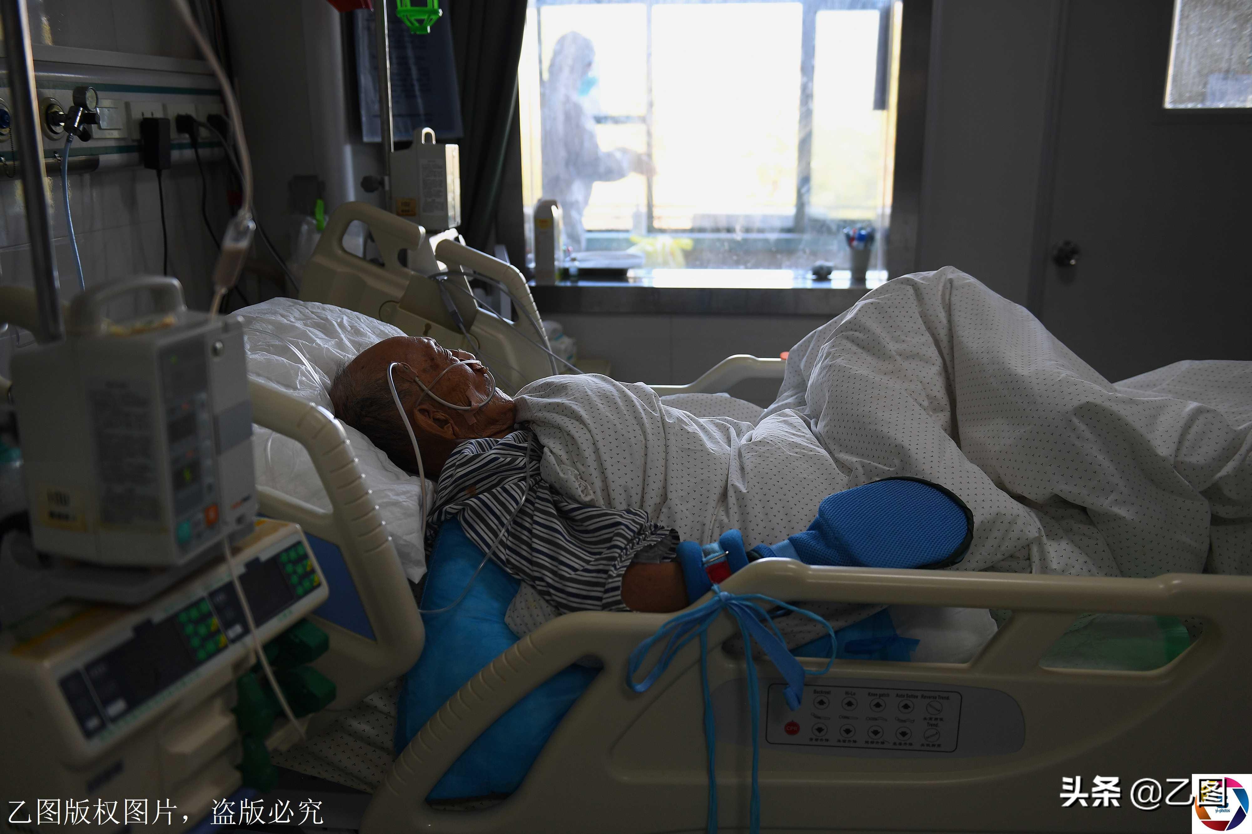 多地通报新冠感染高峰已过(新冠肺炎高峰地区) 多地通报新冠感染高峰已过(新冠肺炎高峰地区)