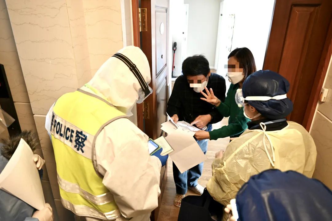 居家隔离时上海居民在干嘛(上海市人民政府要求居家隔离14天有工资吗)