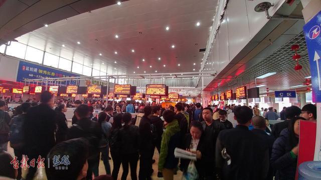 【吉林新增本土确诊325例,吉林新增3例本土确诊轨迹】 【吉林新增本土确诊325例,吉林新增3例本土确诊轨迹】